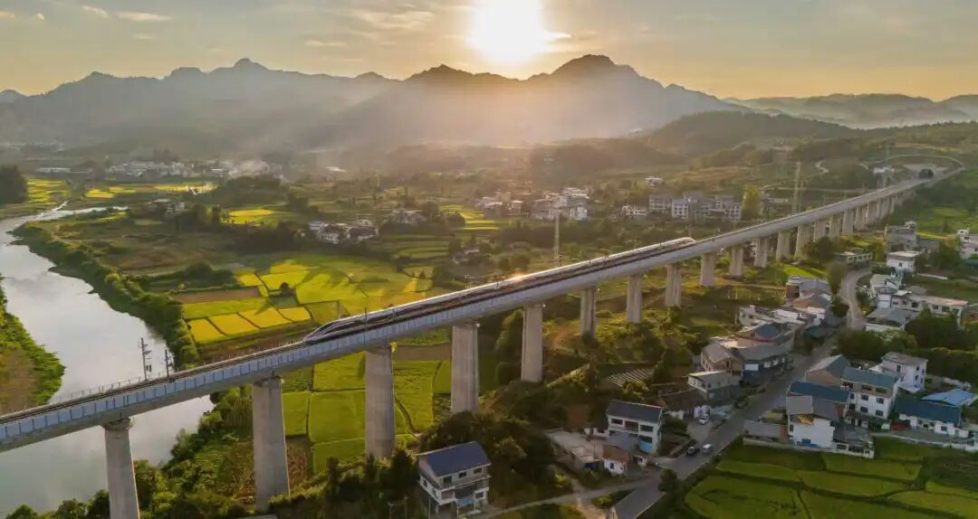 这个省9个市(州),全部实现高铁通达 这个省9个市(州),全部实现高铁通达