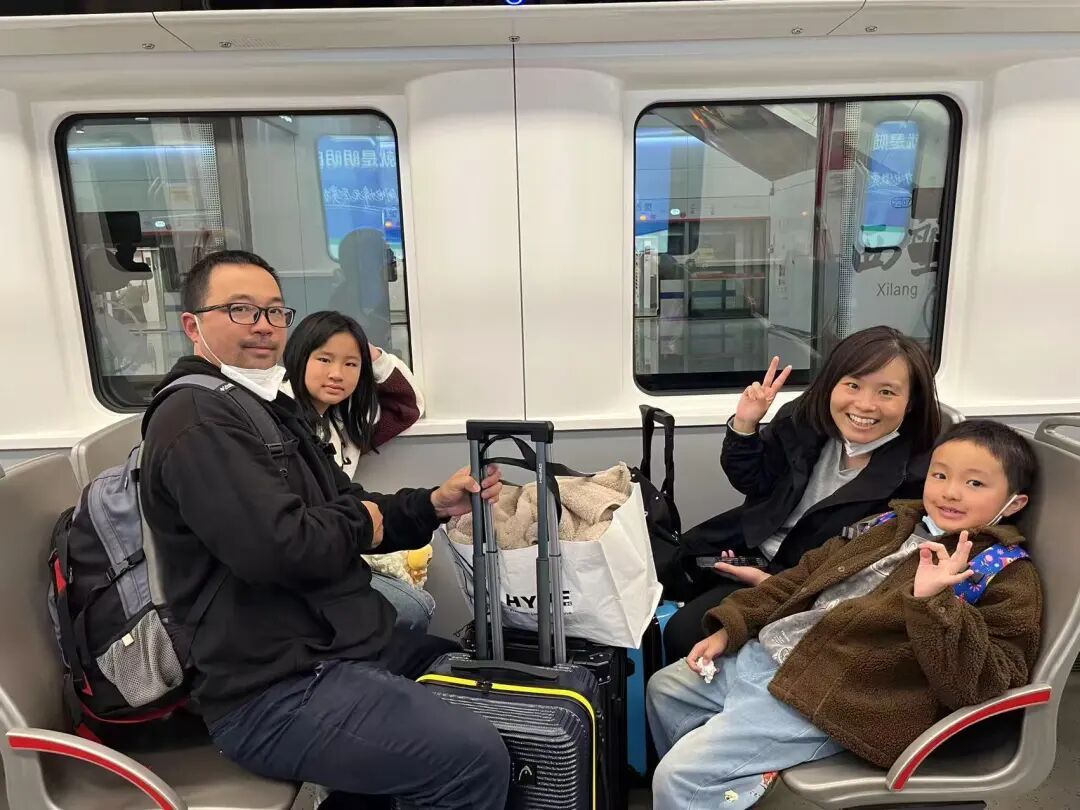 “大湾区最快地铁”开通！芳村上班族：可多睡半小时再出发，未来将直达广州火车站、广州白云站、白云机场等