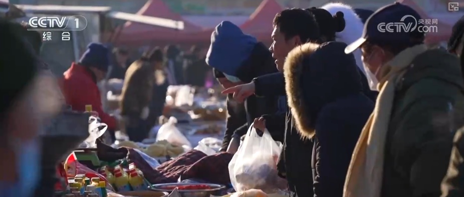 百年大集“热”出新活力 感受乡村活力、回忆童年时光成为过节新时尚