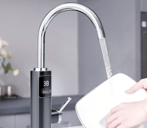 快检查你家这个水龙头!女子差点因为它破相 快检查你家这个水龙头!女子差点因为它破相