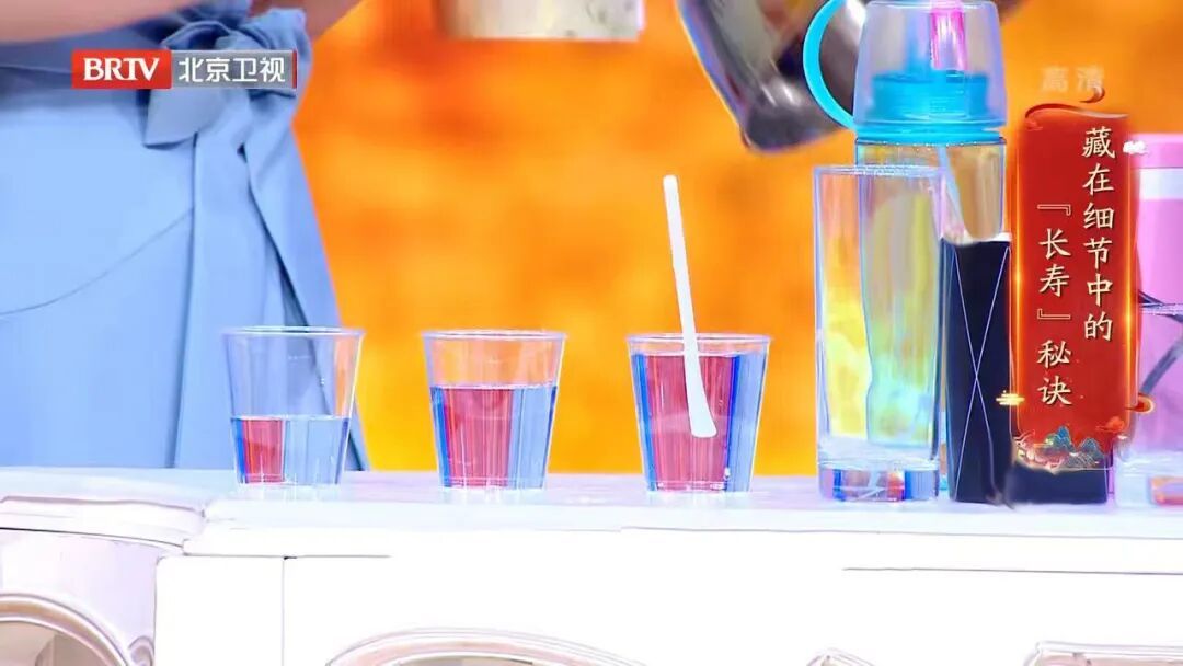 吃饭时这个习惯，会让你的血糖坐上“过山车”，对胃也不好