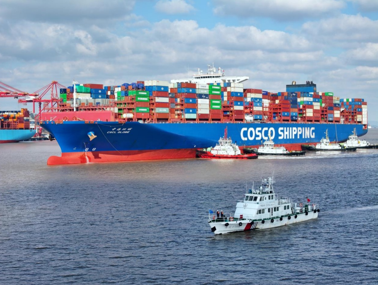 宁波舟山港迎来“双通道”时代