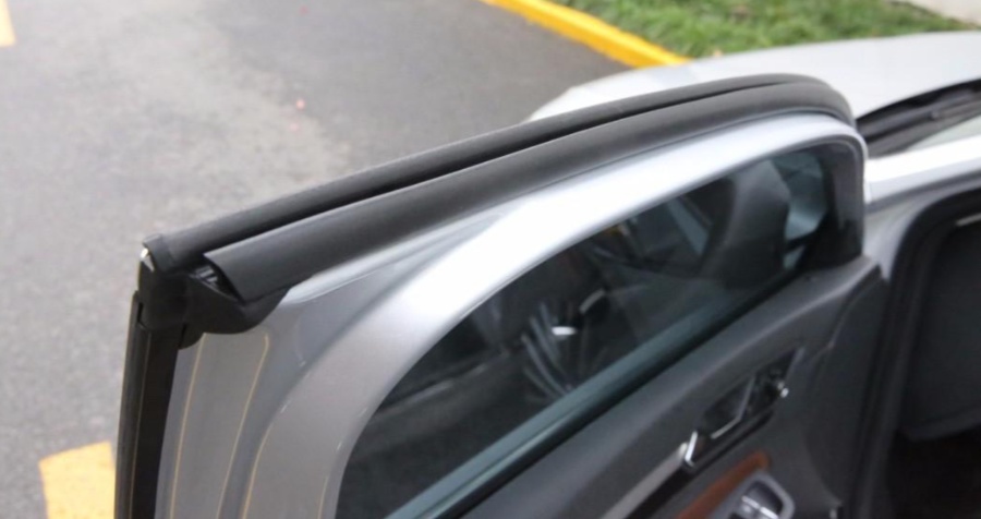 天寒地冻，车内总感觉“漏风”？几个妙招让你温暖如春！