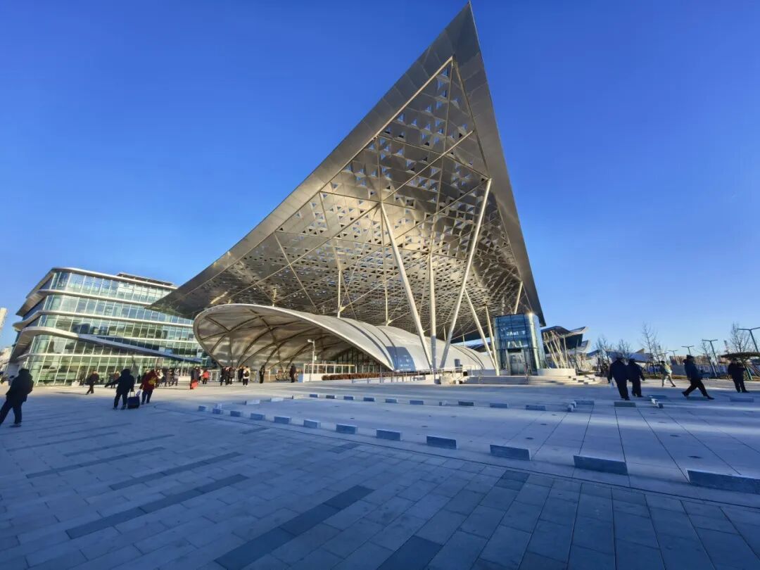 北京通州站开通！国内首个“八站两场”城市诞生