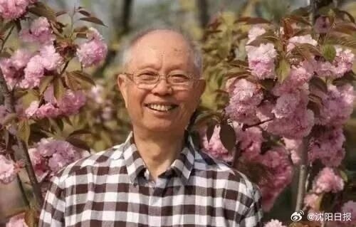 著名作曲家铁源因病逝世，他的《十五的月亮》《在那桃花盛开的地方》等作品家喻户晓