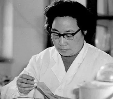 祝屠呦呦95岁生日快乐！