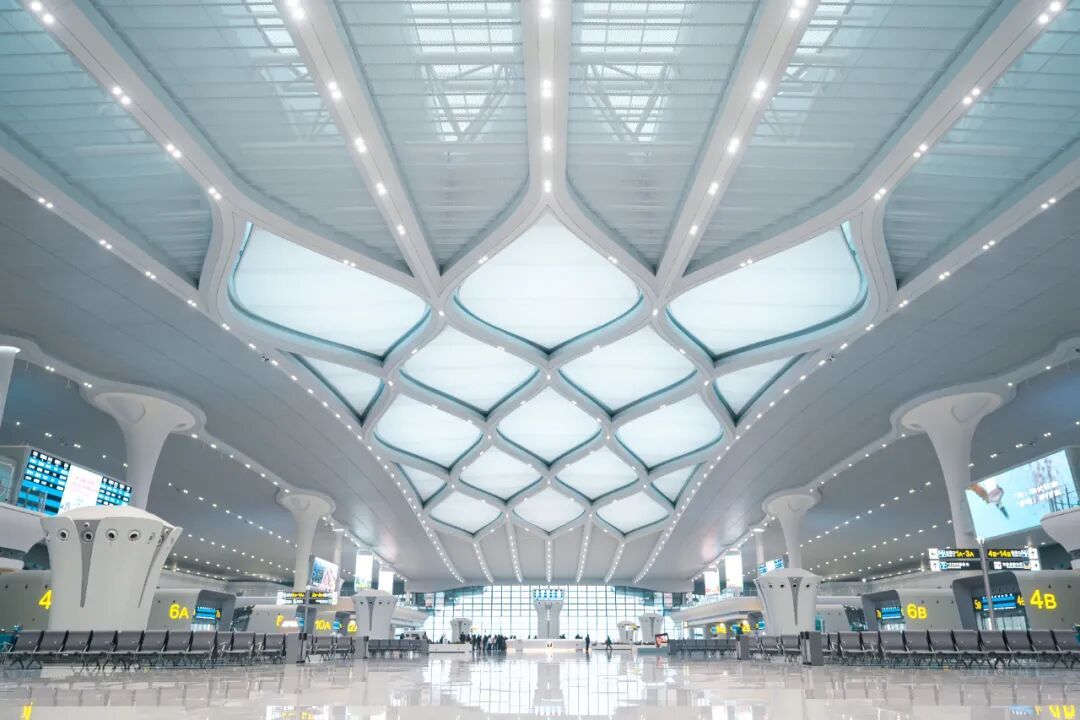 合肥西站今日投用，合新高铁首发！