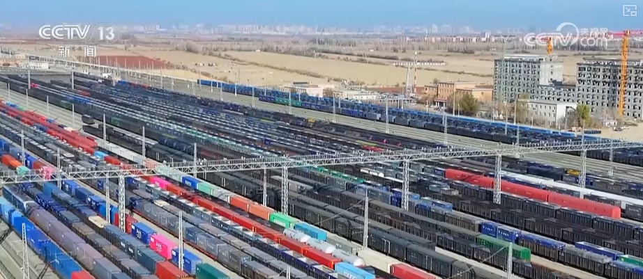 多角度透视前11个月物流运行“成绩单” 需求稳增、结构优化、效率提升态势凸显 多角度透视前11个月物流运行“成绩单” 需求稳增、结构优化、效率提升态势凸显