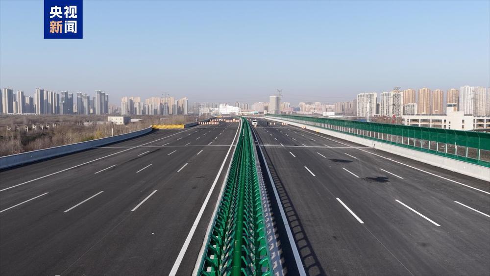 西兴高速改扩建项目建成通车 30分钟交通圈激活区域新动能 西兴高速改扩建项目建成通车 30分钟交通圈激活区域新动能