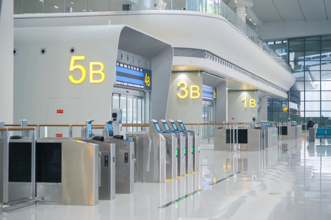 合肥西站今日投用，合新高铁首发！