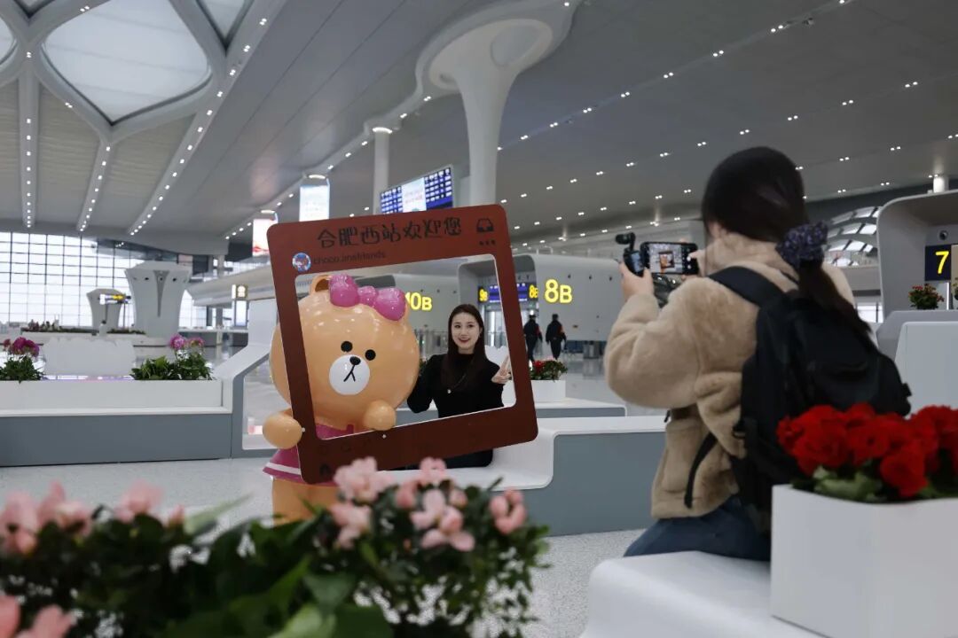 这条高铁开通运营！合肥西站同步投入使用