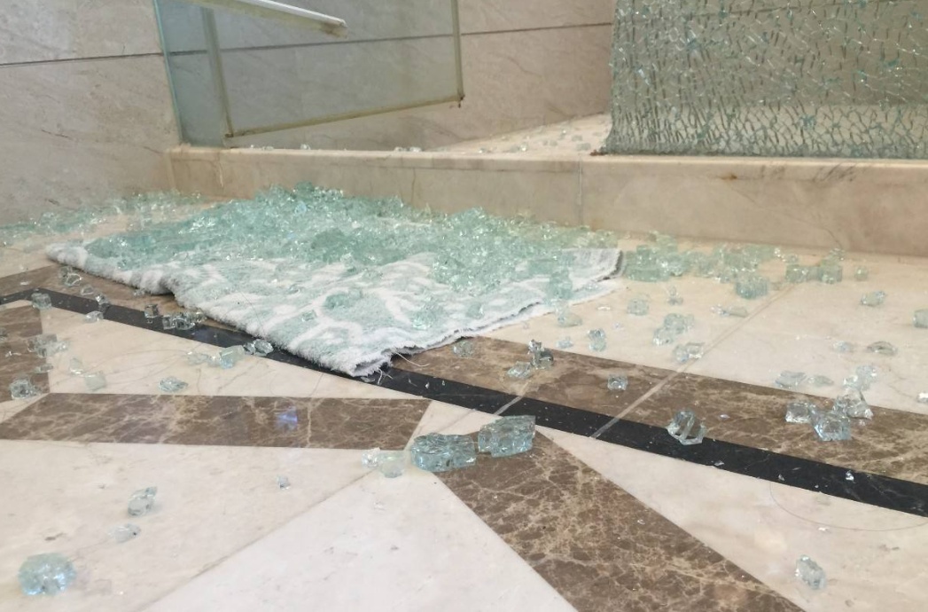 冬季多发！家中的这块玻璃，正在威胁着你家人的安全