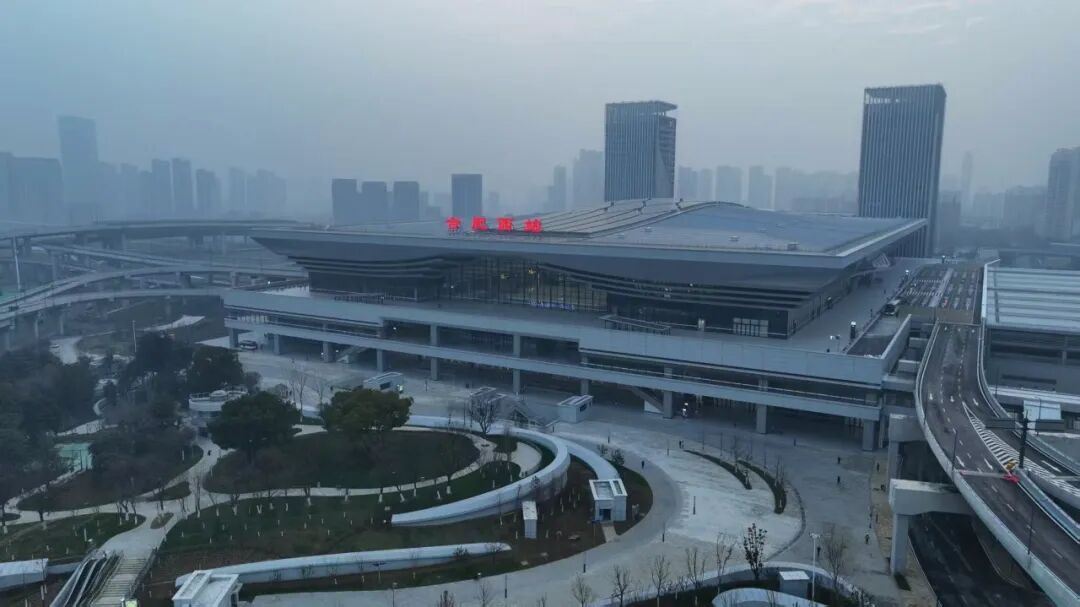 合肥西站今日投用，合新高铁首发！