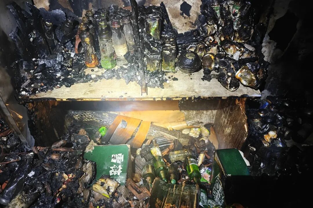 杂货铺打烊后，鸡蛋饮料集体遭“暗杀”，原因太常见！