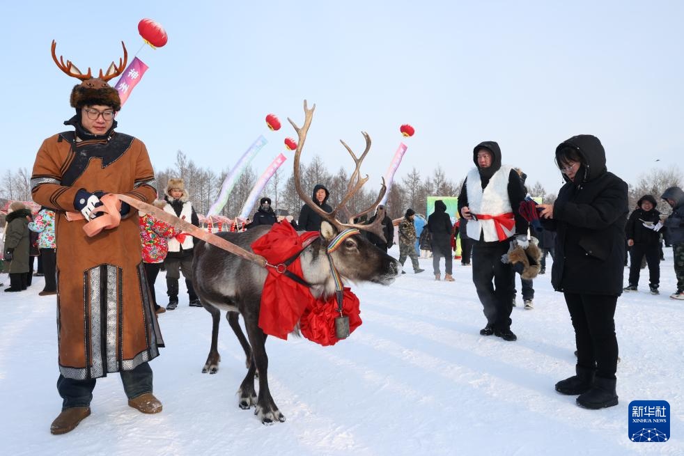 “神州北极”漠河上演冬捕 “神州北极”漠河上演冬捕
