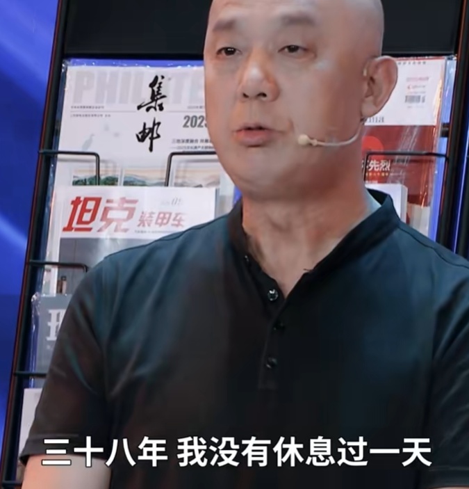 全网关注！上海最后一家有新进展，爷叔含泪不舍，有粉丝送上“神秘大礼”