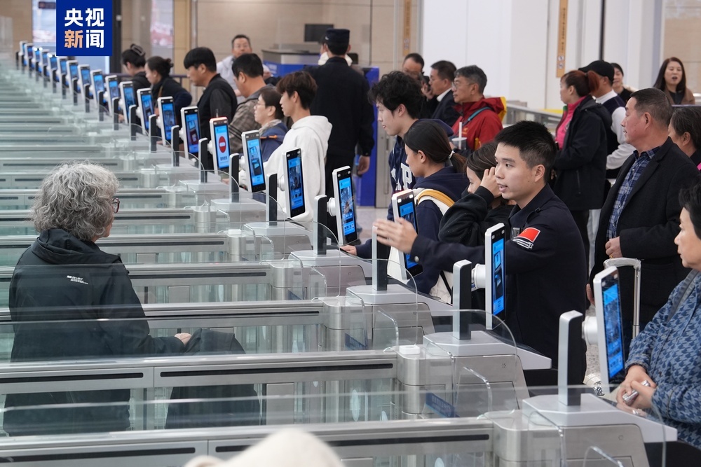 超83万人次通关 横琴赴澳“一签多行”政策实施一周年