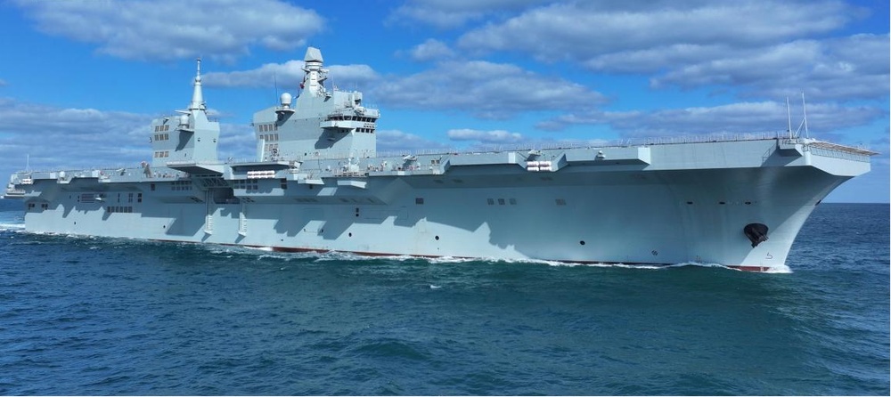 飞向云霄 迈向深蓝！2025年中国武器装备的“硬核”时刻