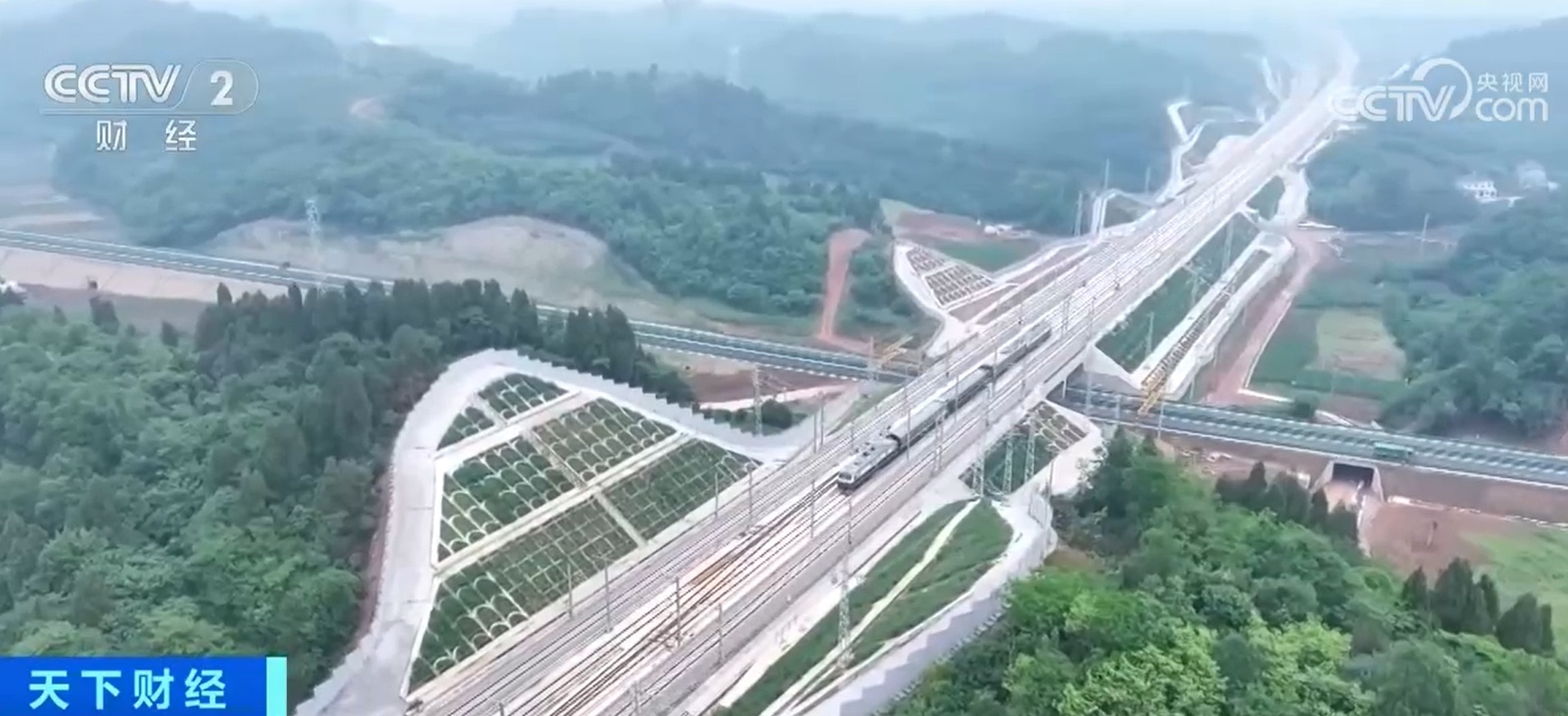 跨周期调节发力 一大批重磅政策提前落地