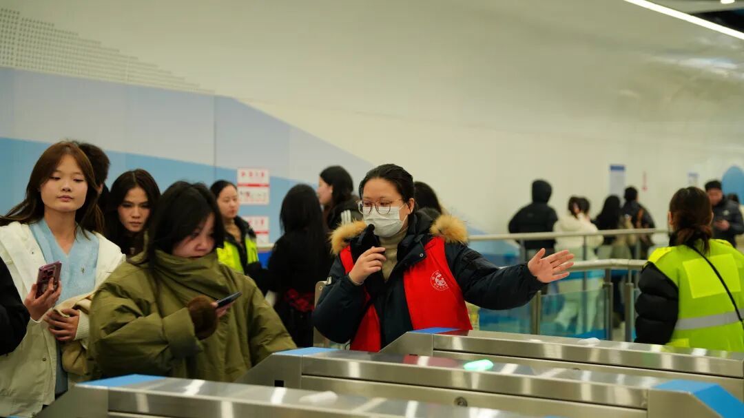 今晚,郑州地铁延时至次日1:00! 今晚,郑州地铁延时至次日1:00!