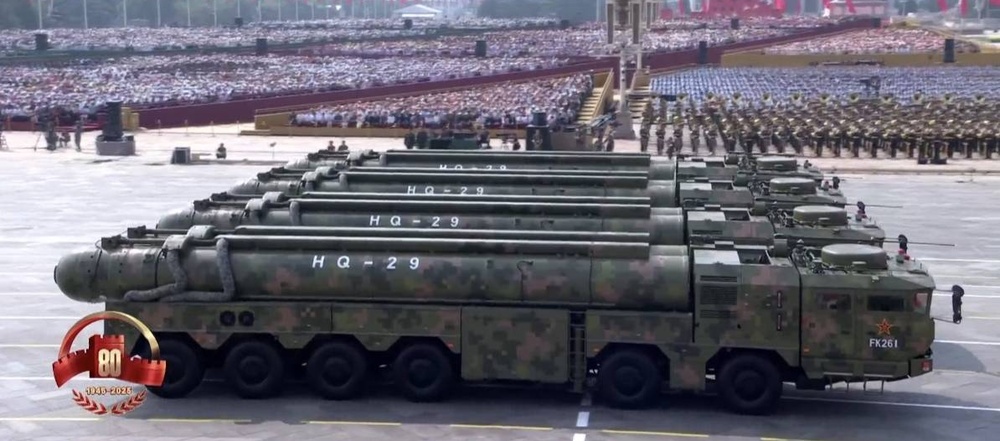 飞向云霄 迈向深蓝！2025年中国武器装备的“硬核”时刻