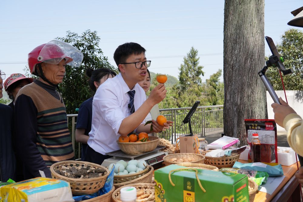 “村潮”奔涌！“村字号”助力乡村更美好
