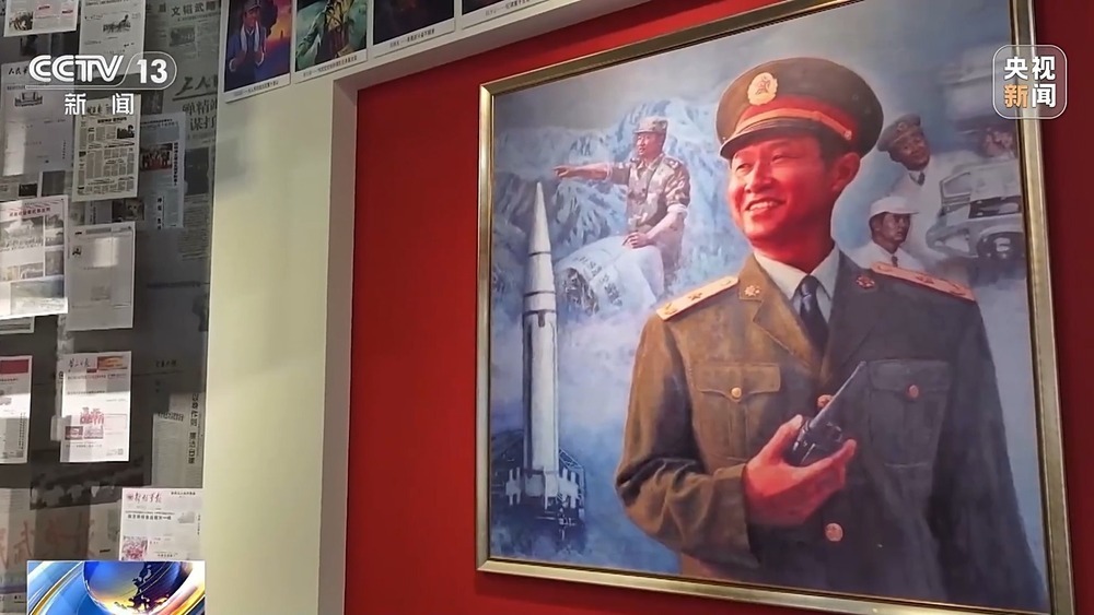 十年砺剑，剑指苍穹！中国人民解放军火箭军成立十周年