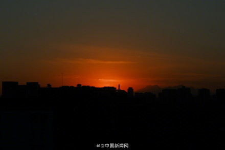 属于2025年的最后一缕夕阳