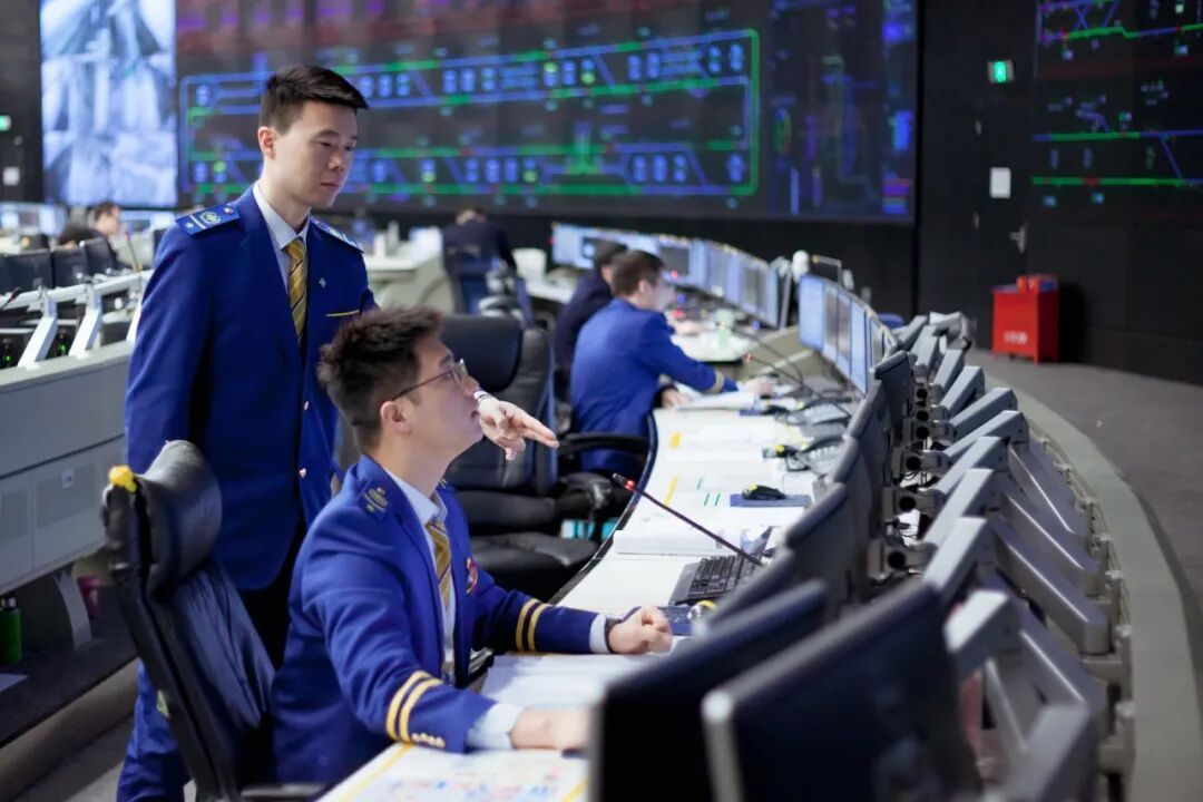 跨年夜，郑州地铁延时服务至次日1:00！