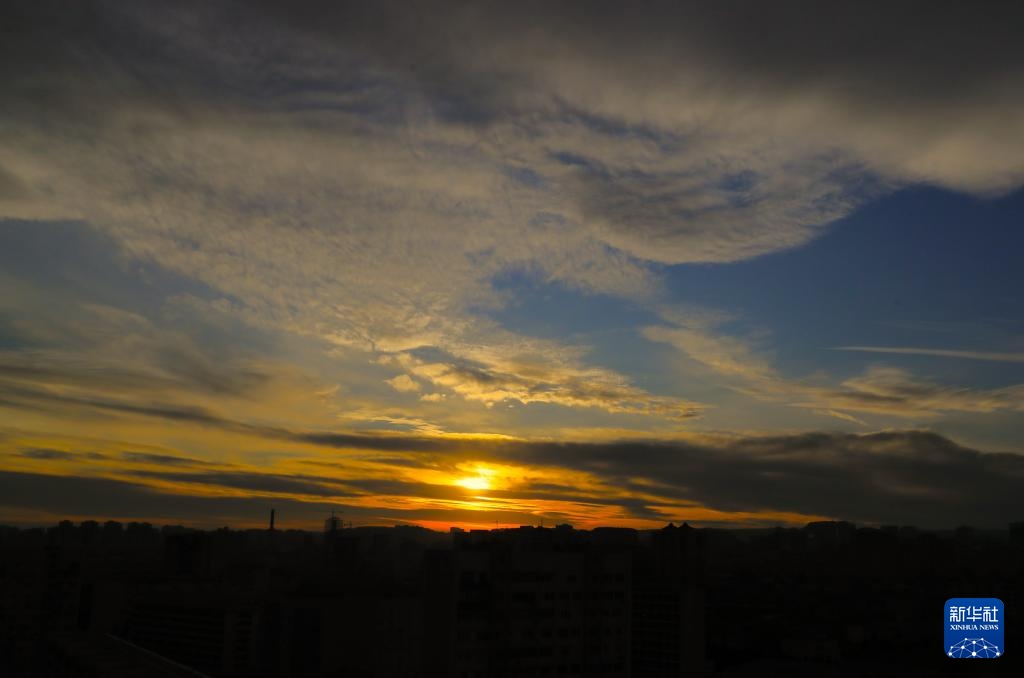 2025年最后一缕落日余晖