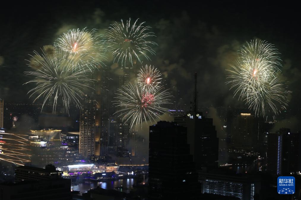 泰国曼谷：新年烟花