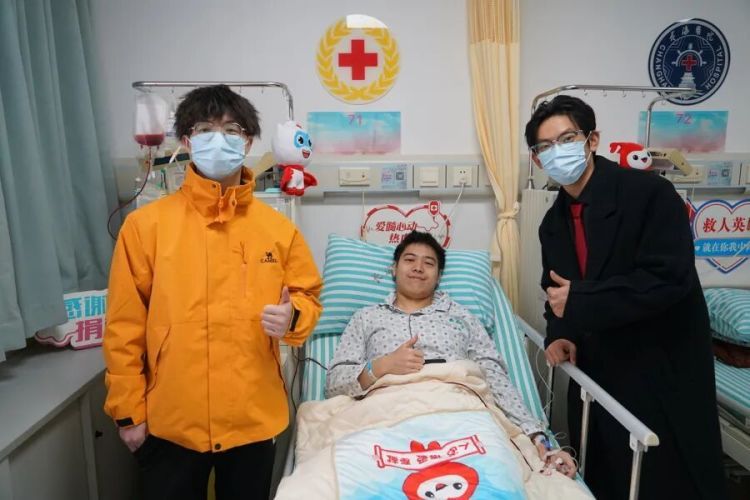 新年第一个决定：救人！上海这位大学生，接过了室友的“生命接力棒”