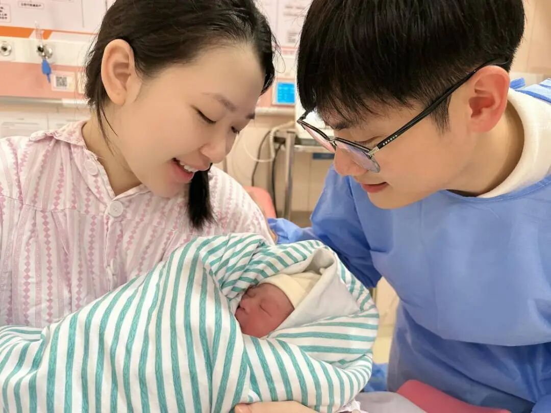 广州多位“元旦宝宝”相继出生，“成为家庭最独特的元旦记忆”