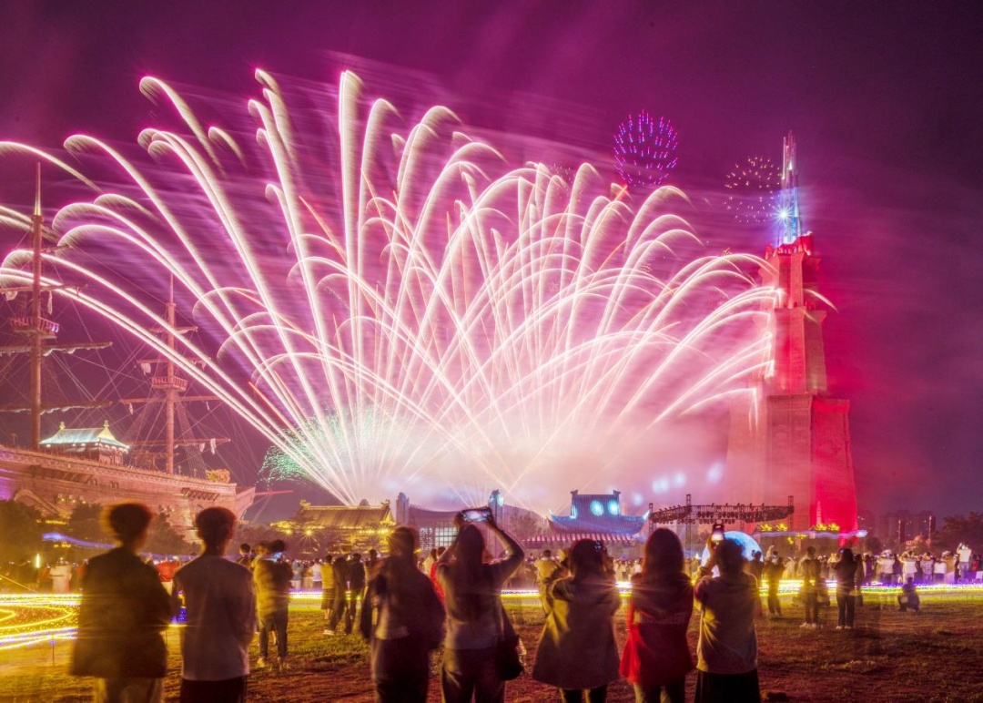 全岛封关后首个小长假,海南迎旅游“开门红”! 全岛封关后首个小长假,海南迎旅游“开门红”!