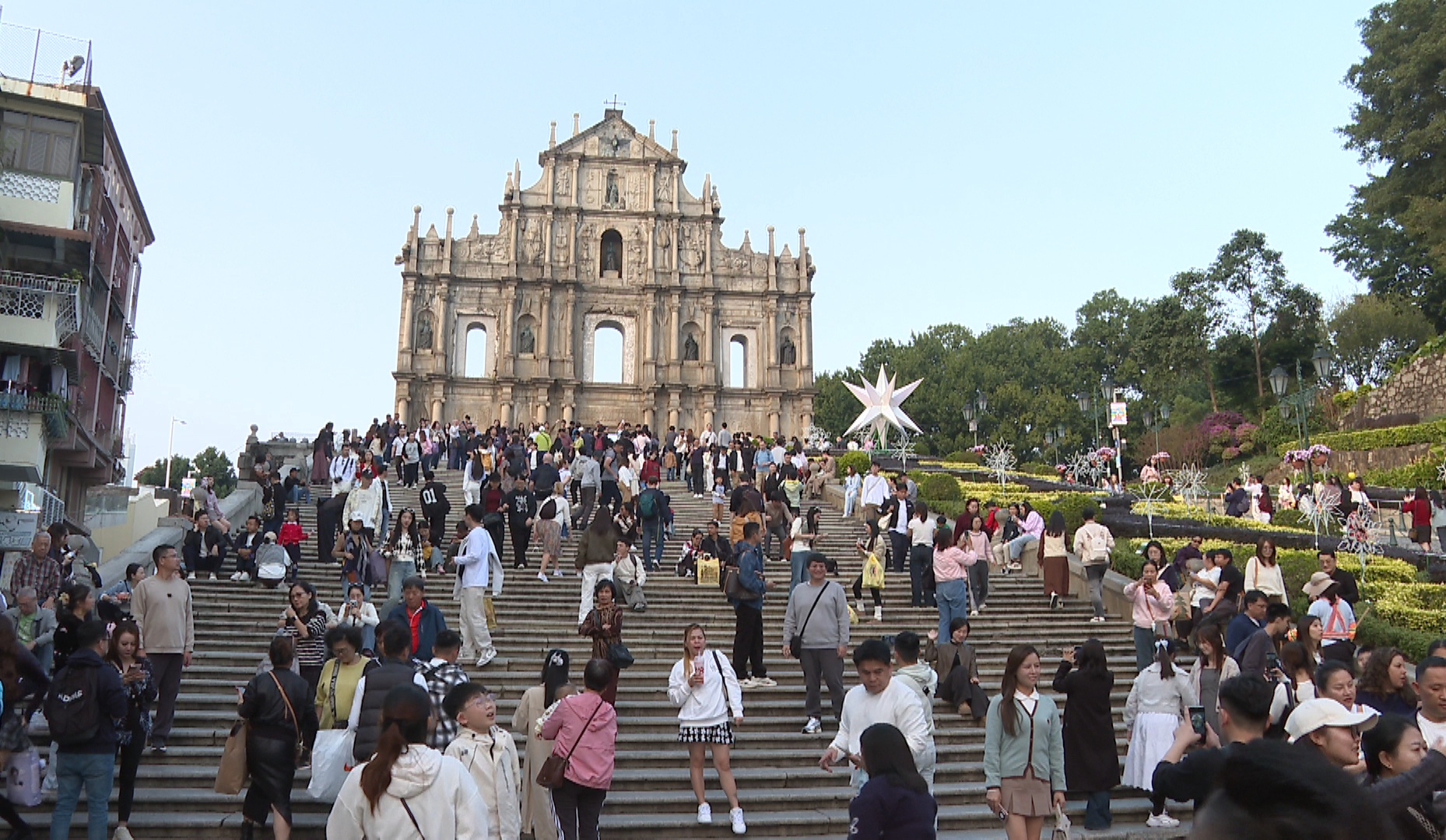 2026年首日澳门出入境人次达86.6万 创单日历史新高