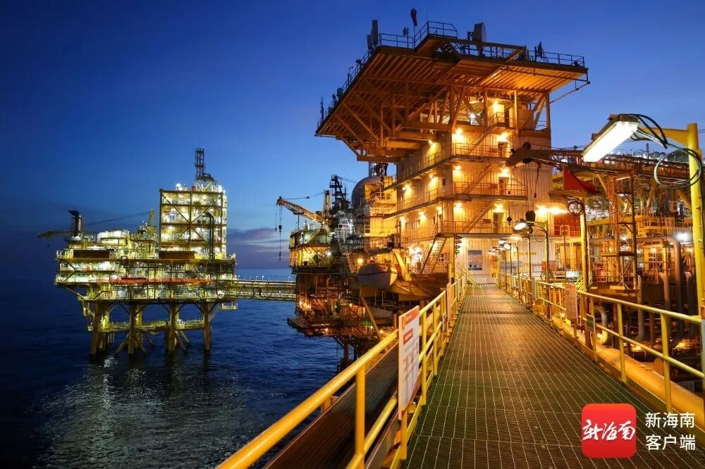 “深海一号”年产油气突破450万吨油当量！
