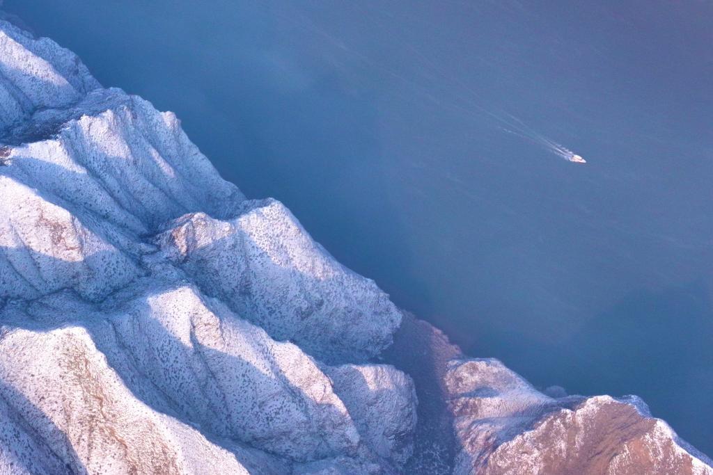 美丽中国丨雪落黄河景如画