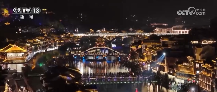 文博热、非遗热！古韵国风引客来 传统与科技交融让假期文旅市场新意十足