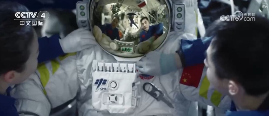 科技革新推动观影体验“沉浸”升级 “电影+科技”为电影产业发展注入创新引擎