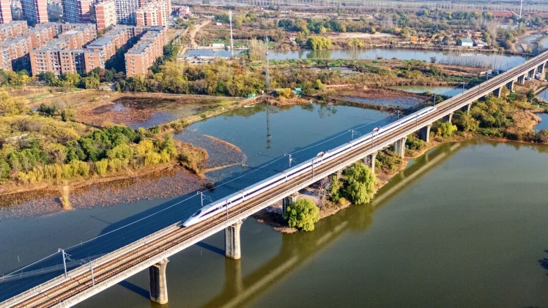 “陆地航母”新年启程！