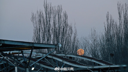 2026首个XXXL月亮来了