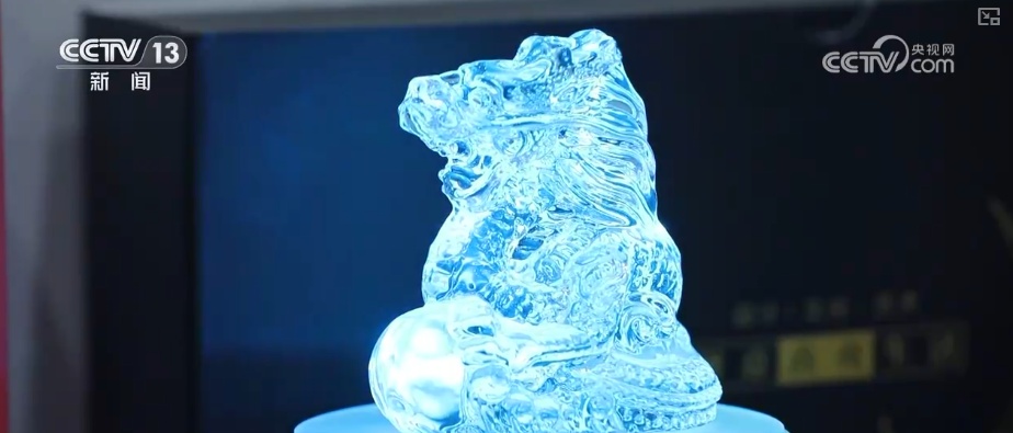 创新衍生载体打破“短暂之美”局限 “传承+创新”赋予冰雪雕焕发古韵新章