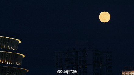 2026首个XXXL月亮来了