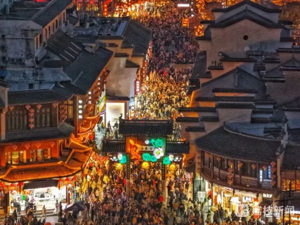 跨年夜南京游客接待量上升 19.4% 外地游客占比近六成