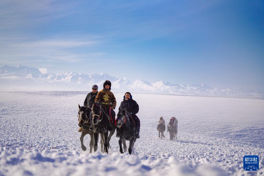 冰雪昭苏迎客来