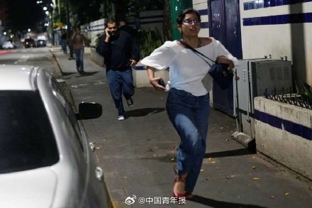 美国对委内瑞拉发动军事打击,马杜罗谴责帝国主义袭击 美国对委内瑞拉发动军事打击,马杜罗谴责帝国主义袭击