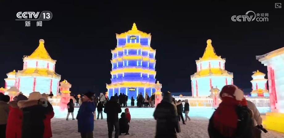 创新衍生载体打破“短暂之美”局限 “传承+创新”赋予冰雪雕焕发古韵新章
