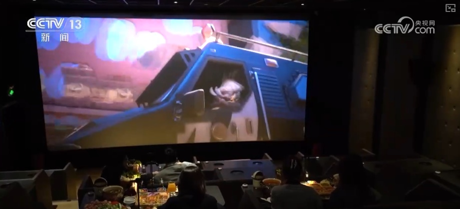 “科技感观影模式”火出圈 “影院+”延长“链式体验”催生消费新增长点 “科技感观影模式”火出圈 “影院+”延长“链式体验”催生消费新增长点