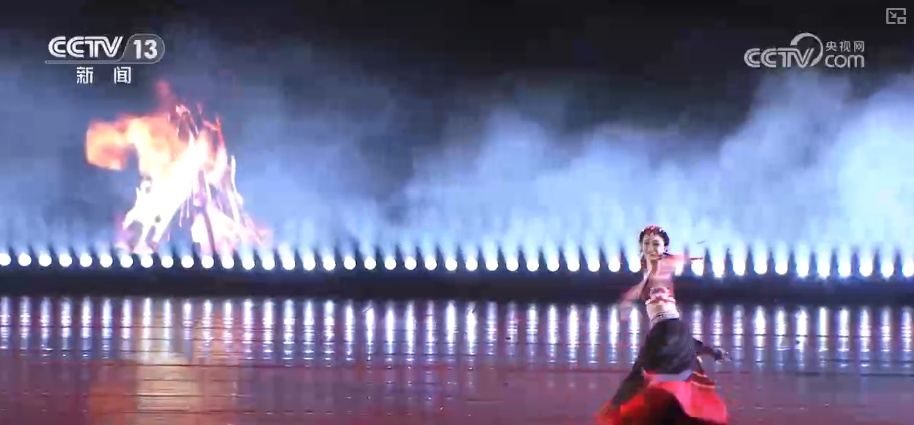 AI“智音”指挥“上岗” “传统底蕴+科技新意”勾勒新年演出市场鲜活新图景 AI“智音”指挥“上岗” “传统底蕴+科技新意”勾勒新年演出市场鲜活新图景