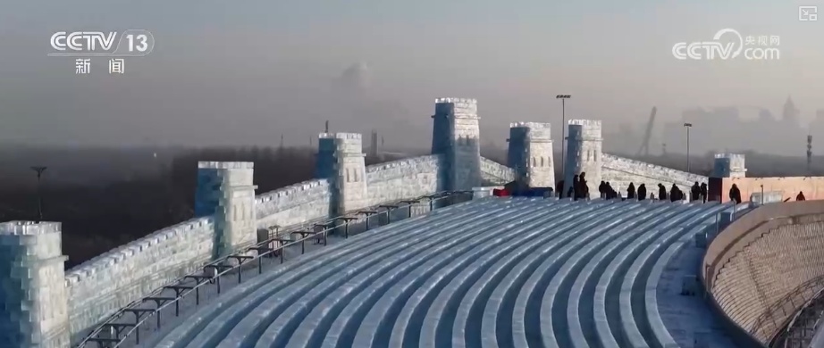 创新衍生载体打破“短暂之美”局限 “传承+创新”赋予冰雪雕焕发古韵新章